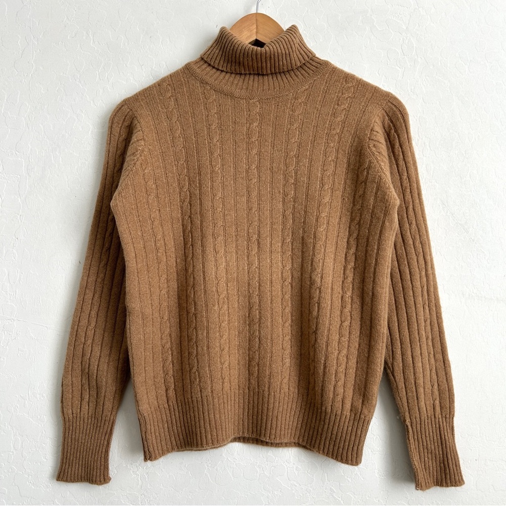 Women Turtleneck Sweater Small Cable Knit 100% Camel Hair Scottish Made Tan